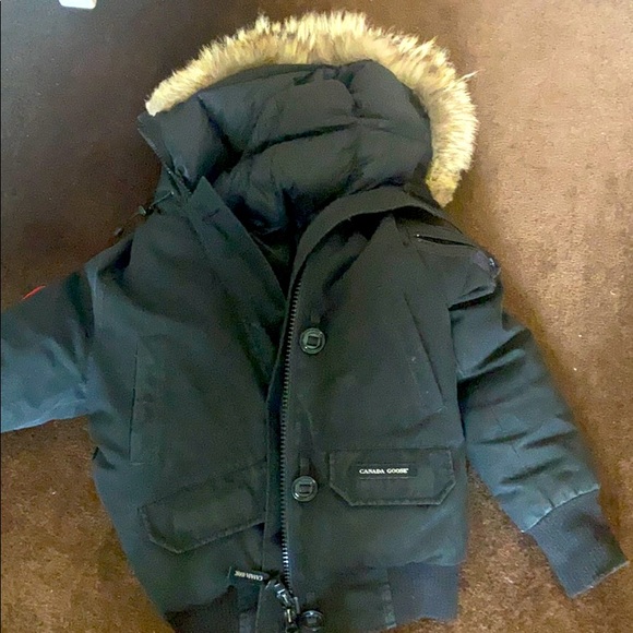 2xs Canada Goose - Picture 1 of 1